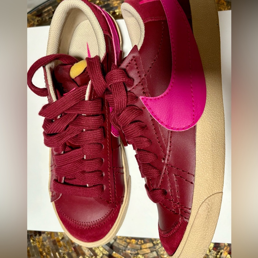 Nike Womens Blazer Low ‘77 Jumbo Size 8 Team Red Pink Prime Rattan DQ1470 600